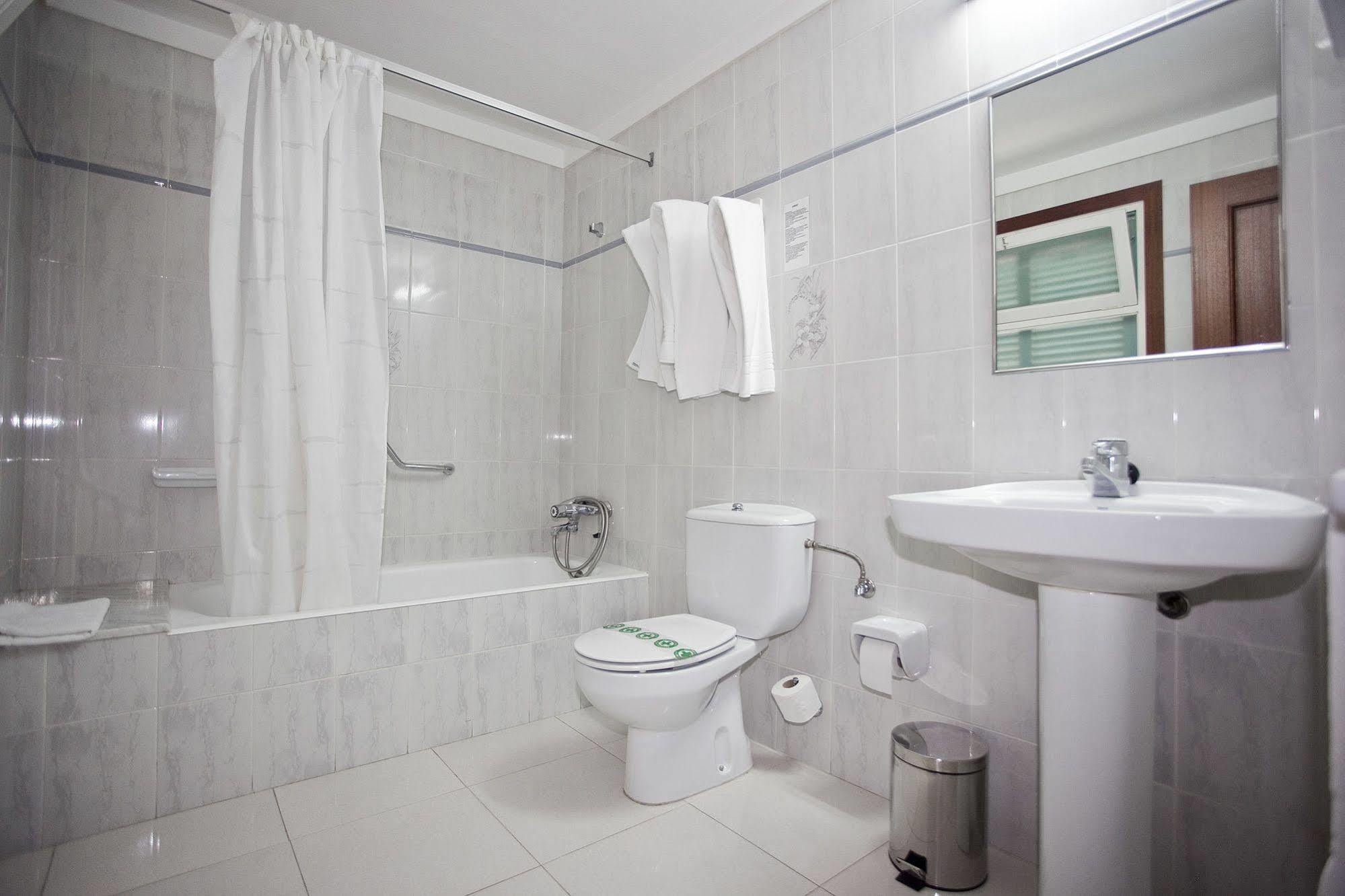 Hotel Beri Льянсса Экстерьер фото